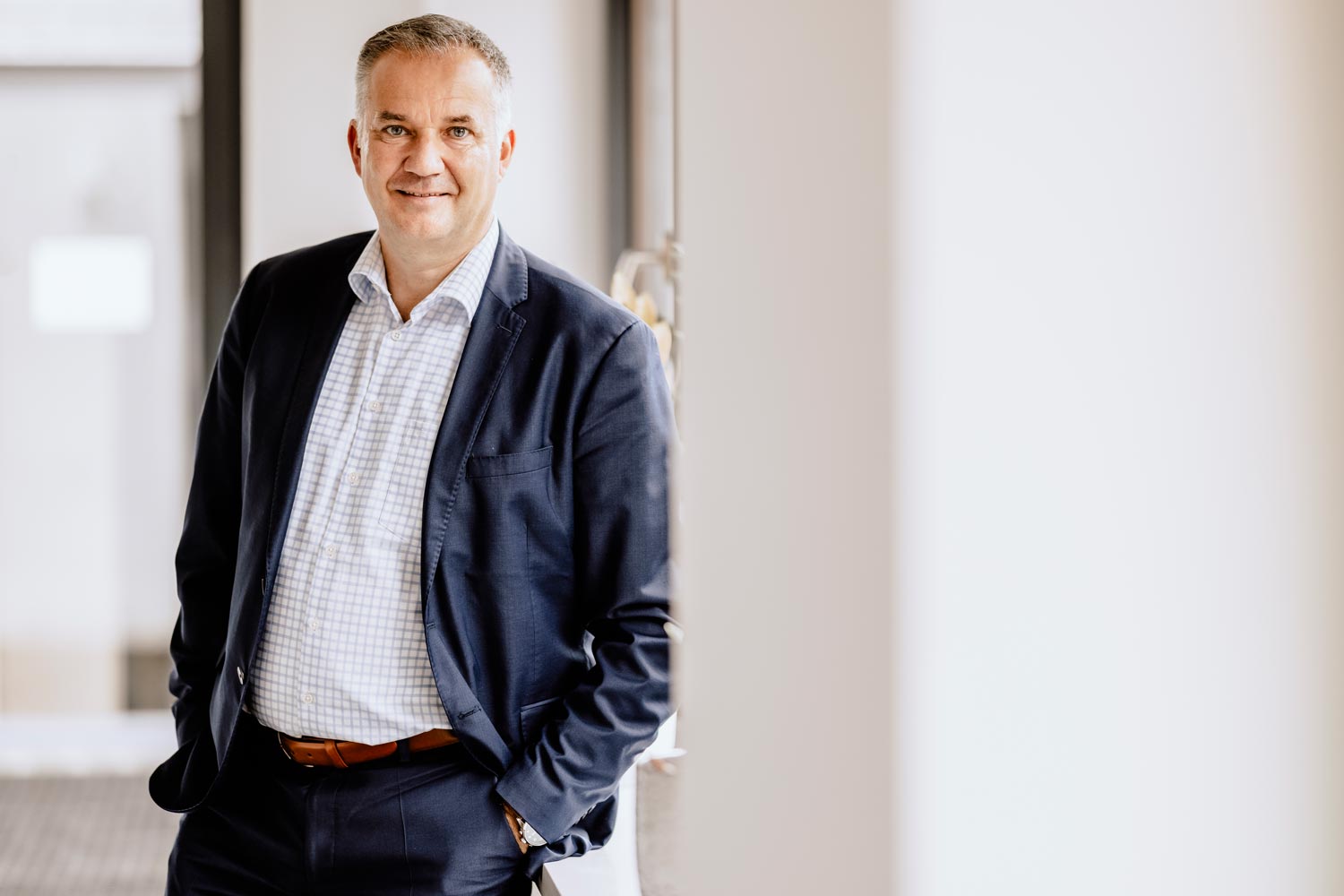 Steffen-Wernard-Buergermeister-Stadt-Usingen-2021-117-Bearbeitet